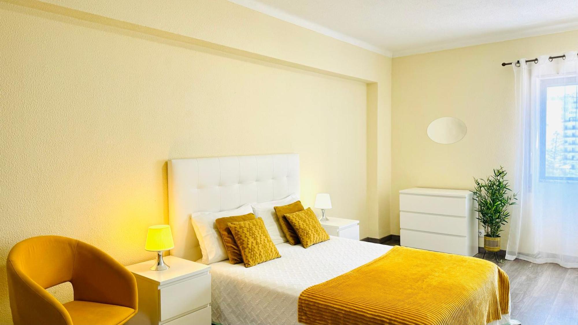 Praia Da Rocha, 5-F, Charming Apartment With Air Conditioning - Patio Da Rocha By Ig Portimão Exteriör bild