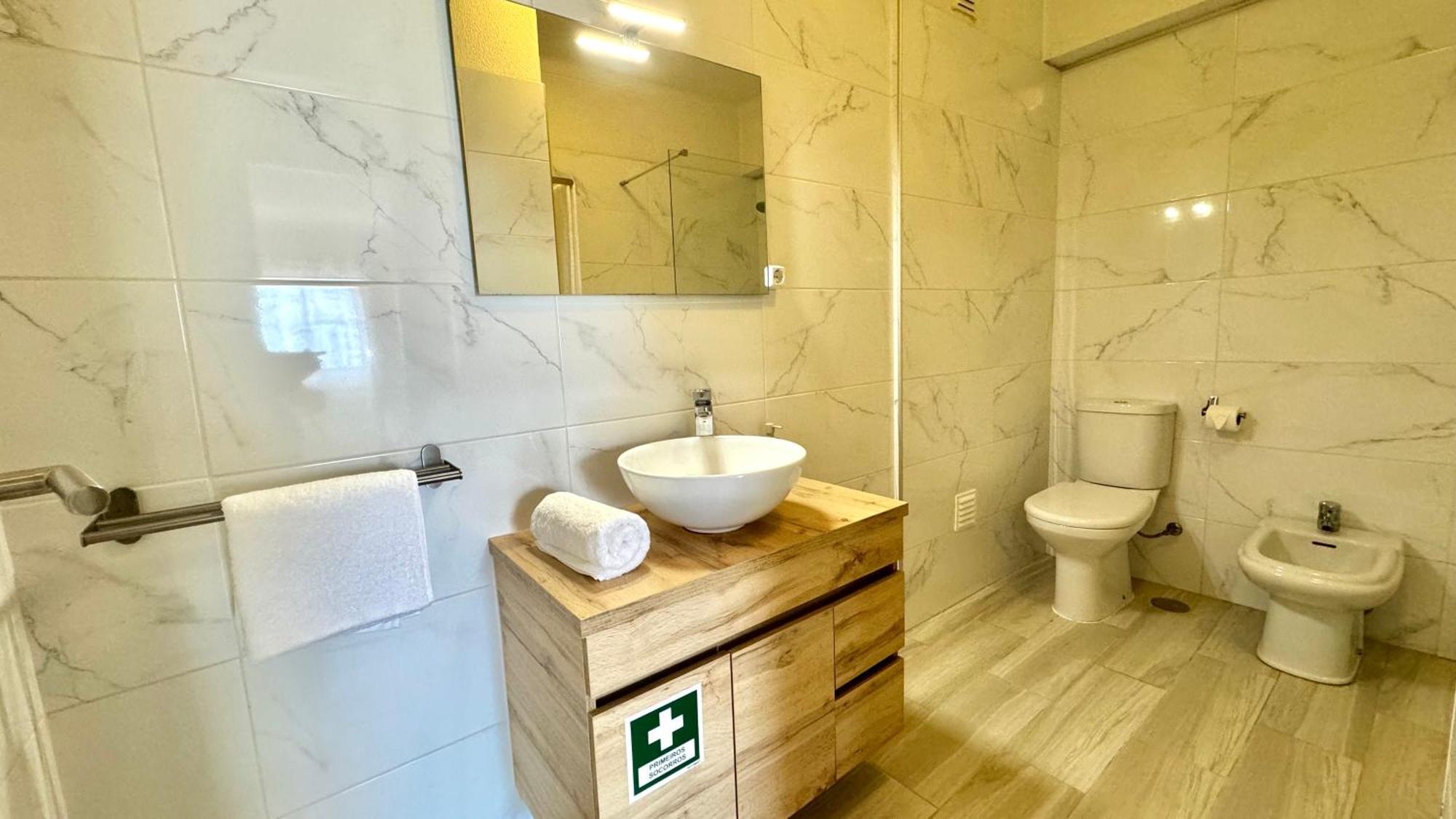Praia Da Rocha, 5-F, Charming Apartment With Air Conditioning - Patio Da Rocha By Ig Portimão Exteriör bild